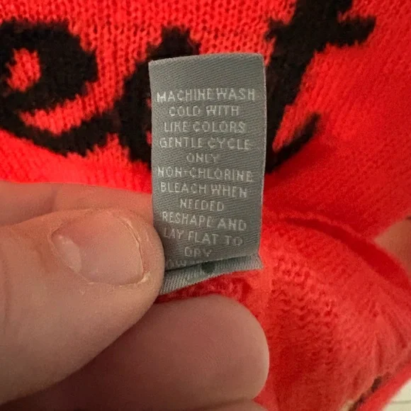 Charlotte Russe Red 'C'est La Vie' Sweater - Picture 6 of 6